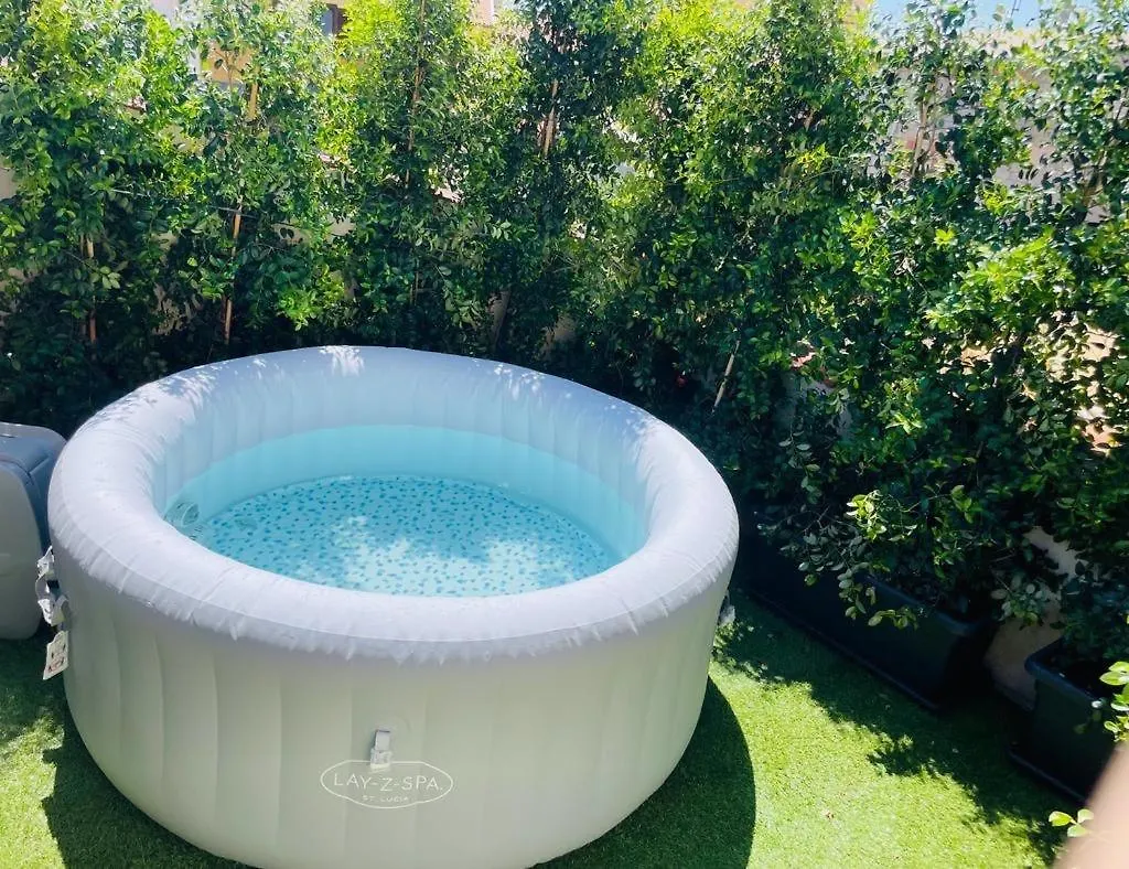 Homesweethome Porto Torres Bed & Breakfast